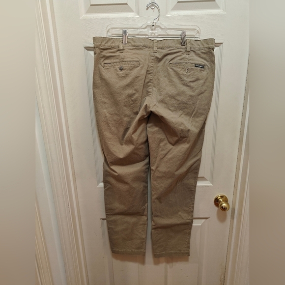 Men's Eddie Bauer Khakis - Picture 2 of 3